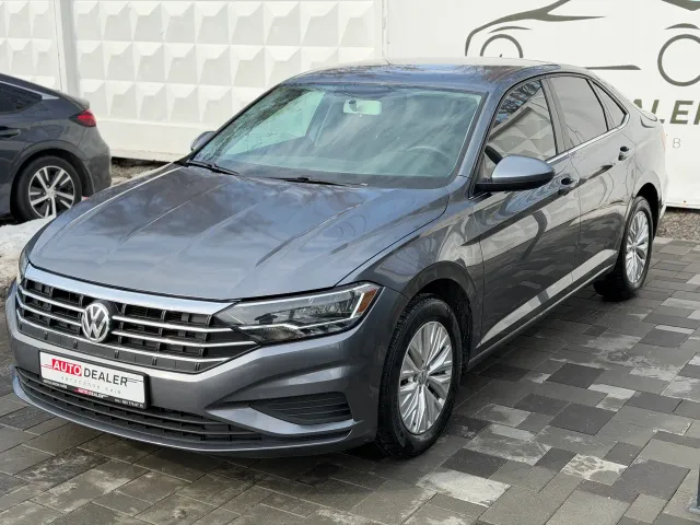 Volkswagen Jetta - фото 3