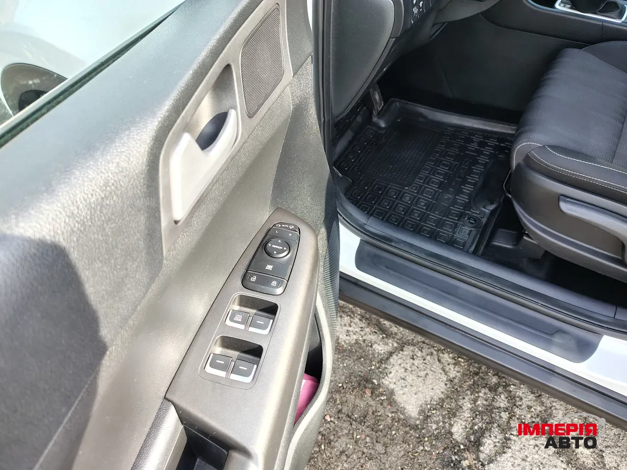 Kia Sportage - фото 26