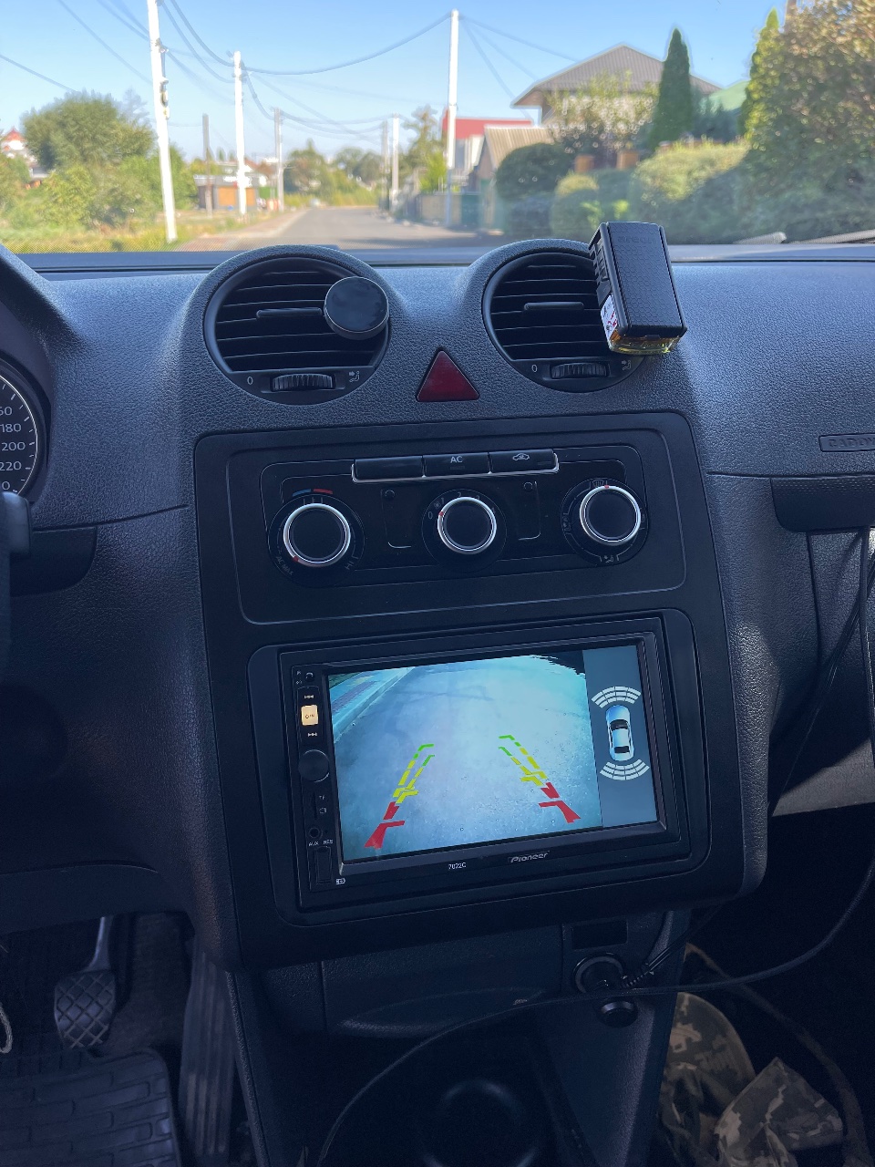 Volkswagen Caddy - фото 13