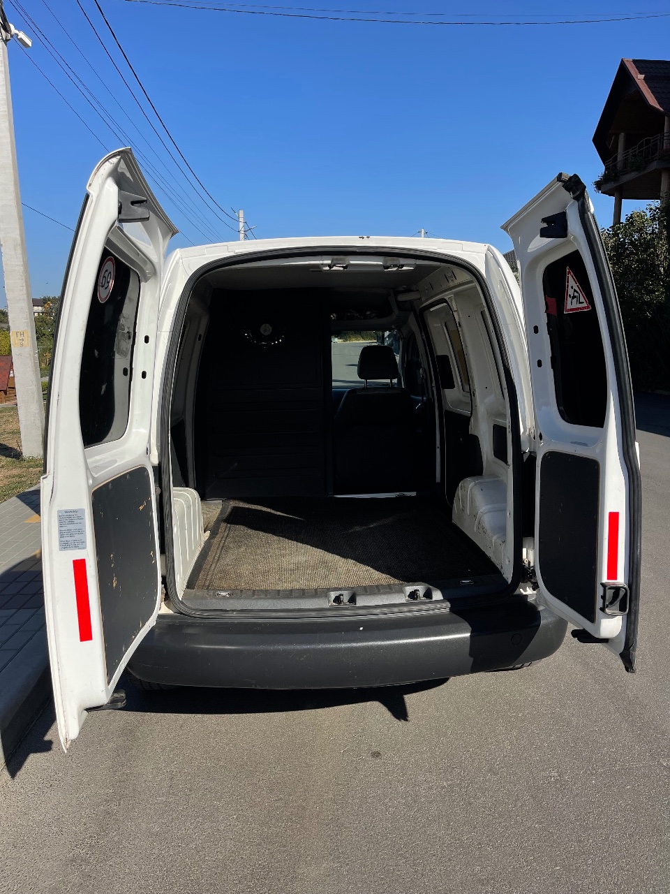 Volkswagen Caddy - фото 3