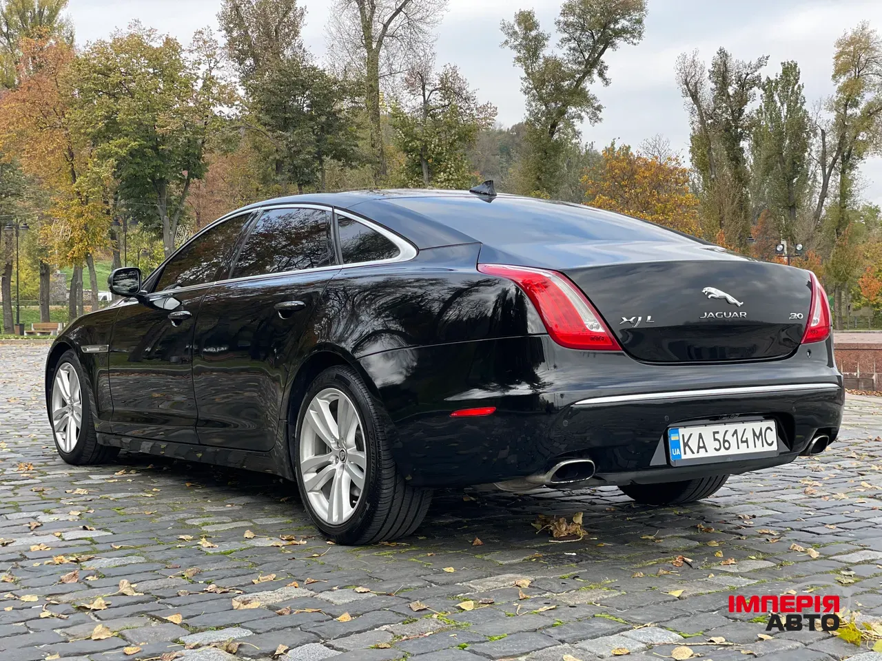Jaguar XJ - фото 10
