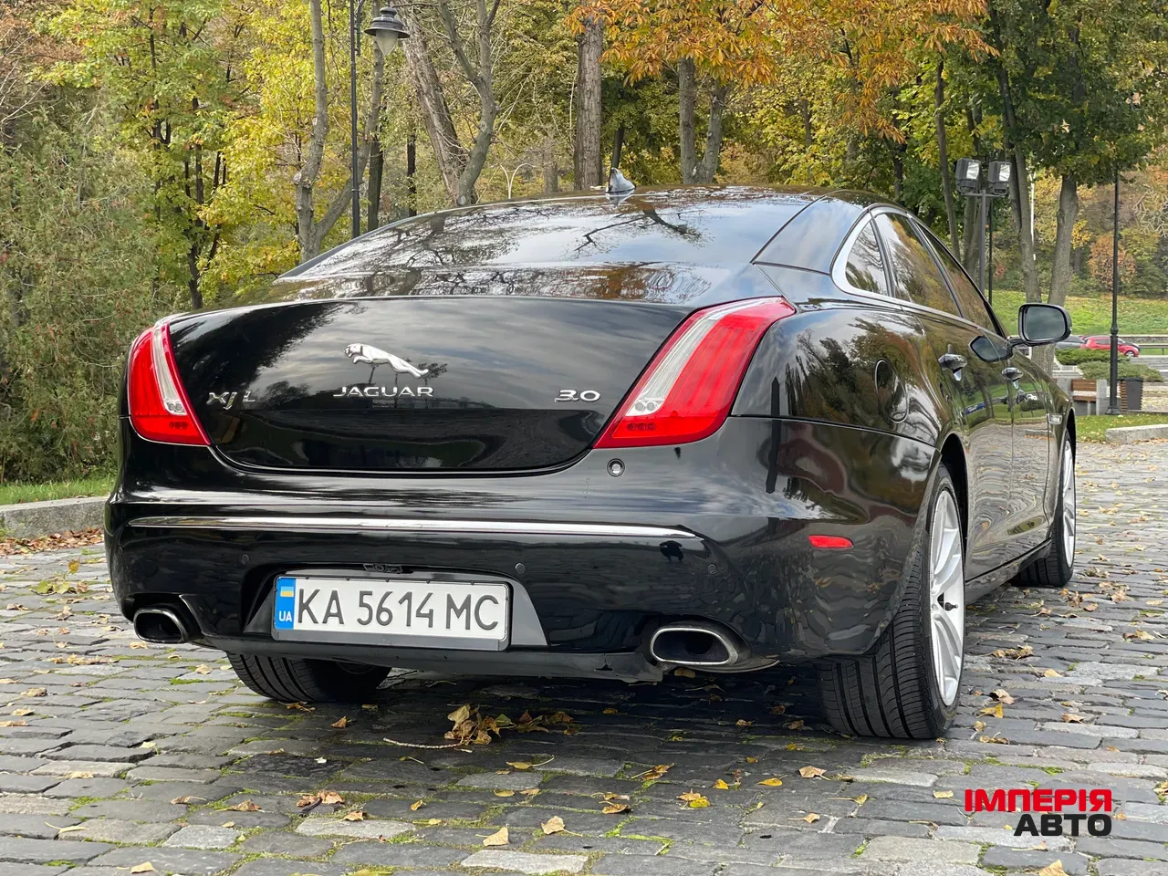 Jaguar XJ - фото 7