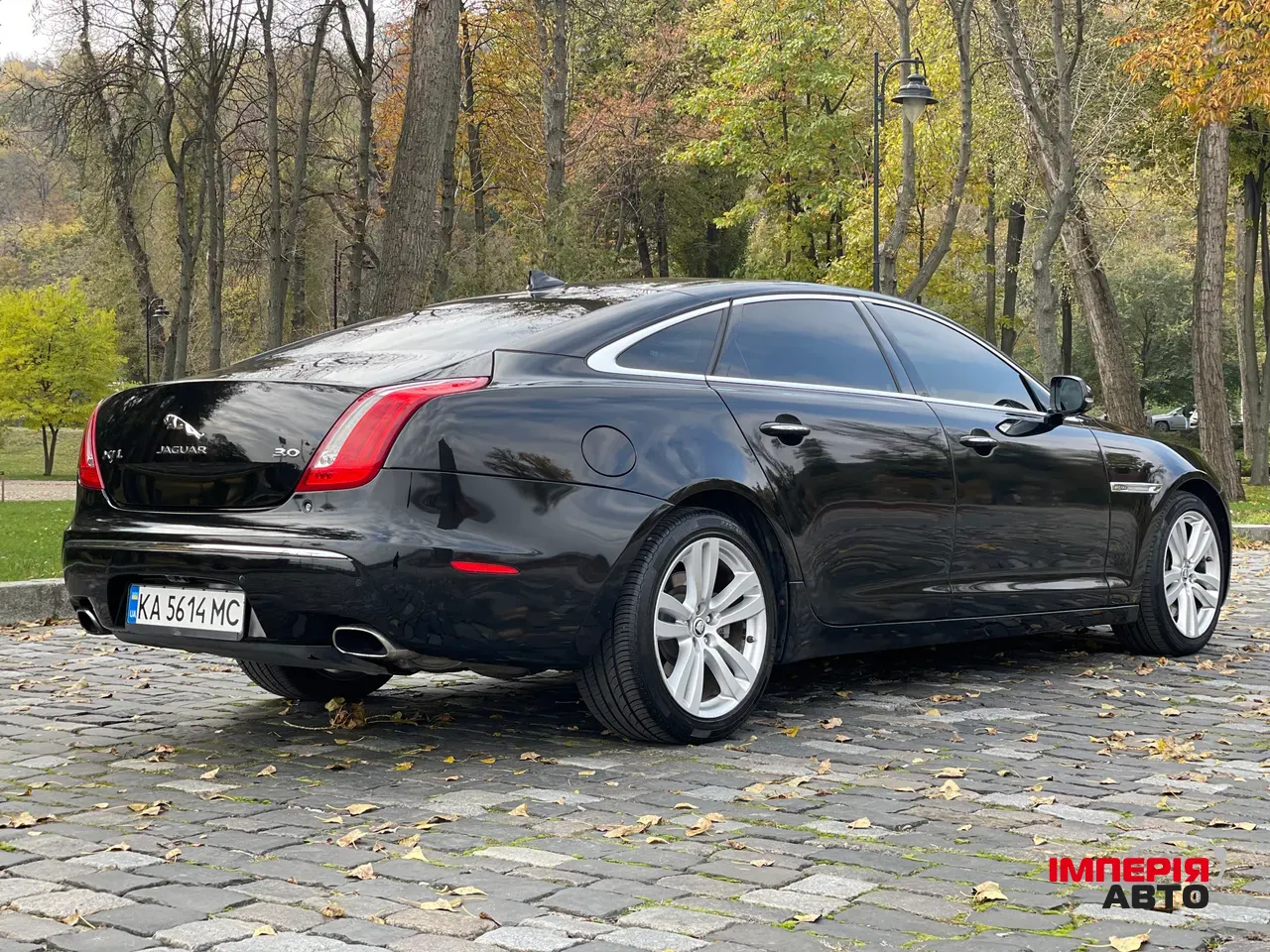 Jaguar XJ - фото 6
