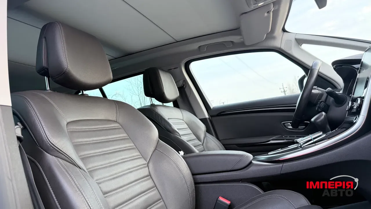 Renault Espace - фото 32