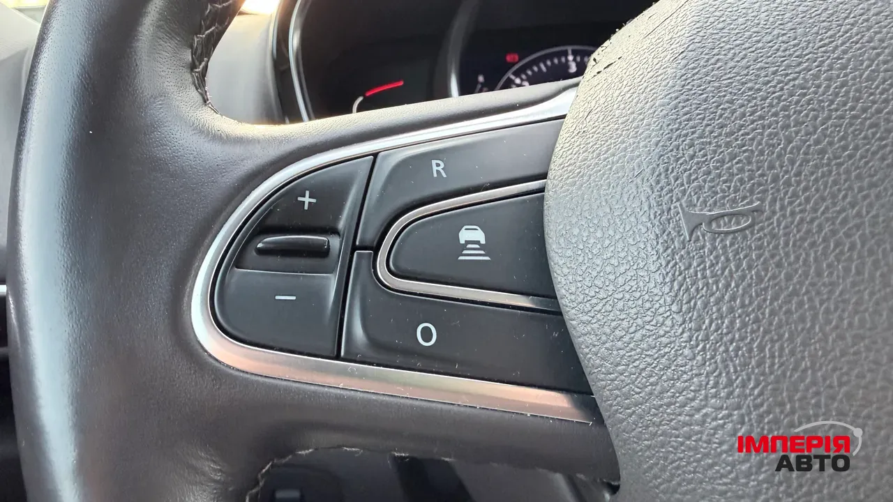 Renault Espace - фото 22