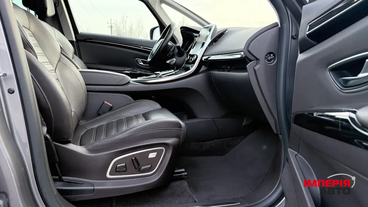 Renault Espace - фото 34