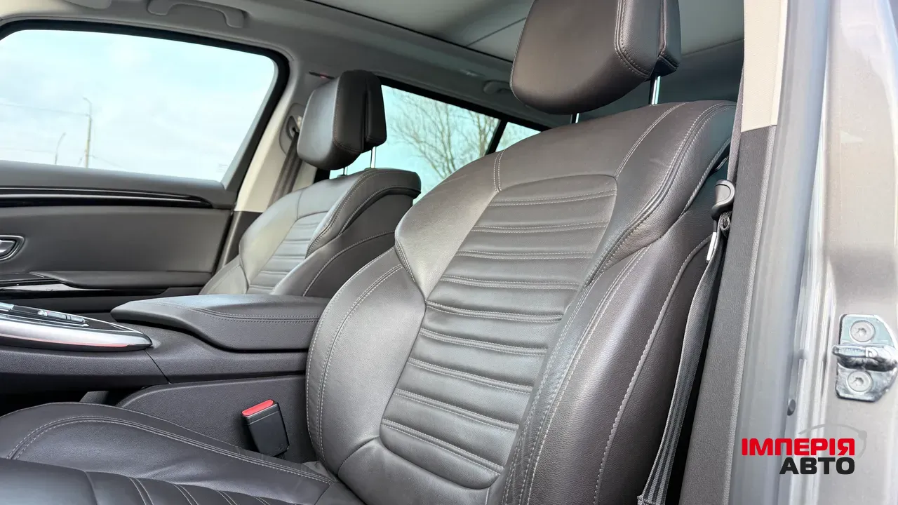 Renault Espace - фото 17