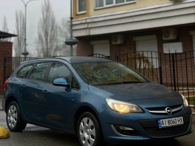 Opel Astra - фото 3