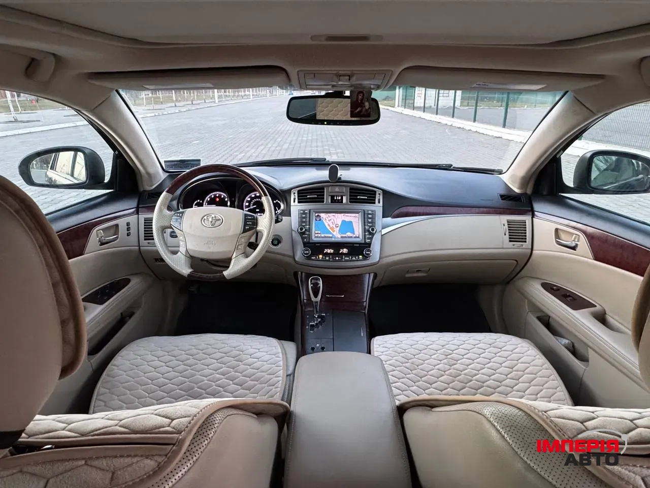 Toyota Avalon - фото 2