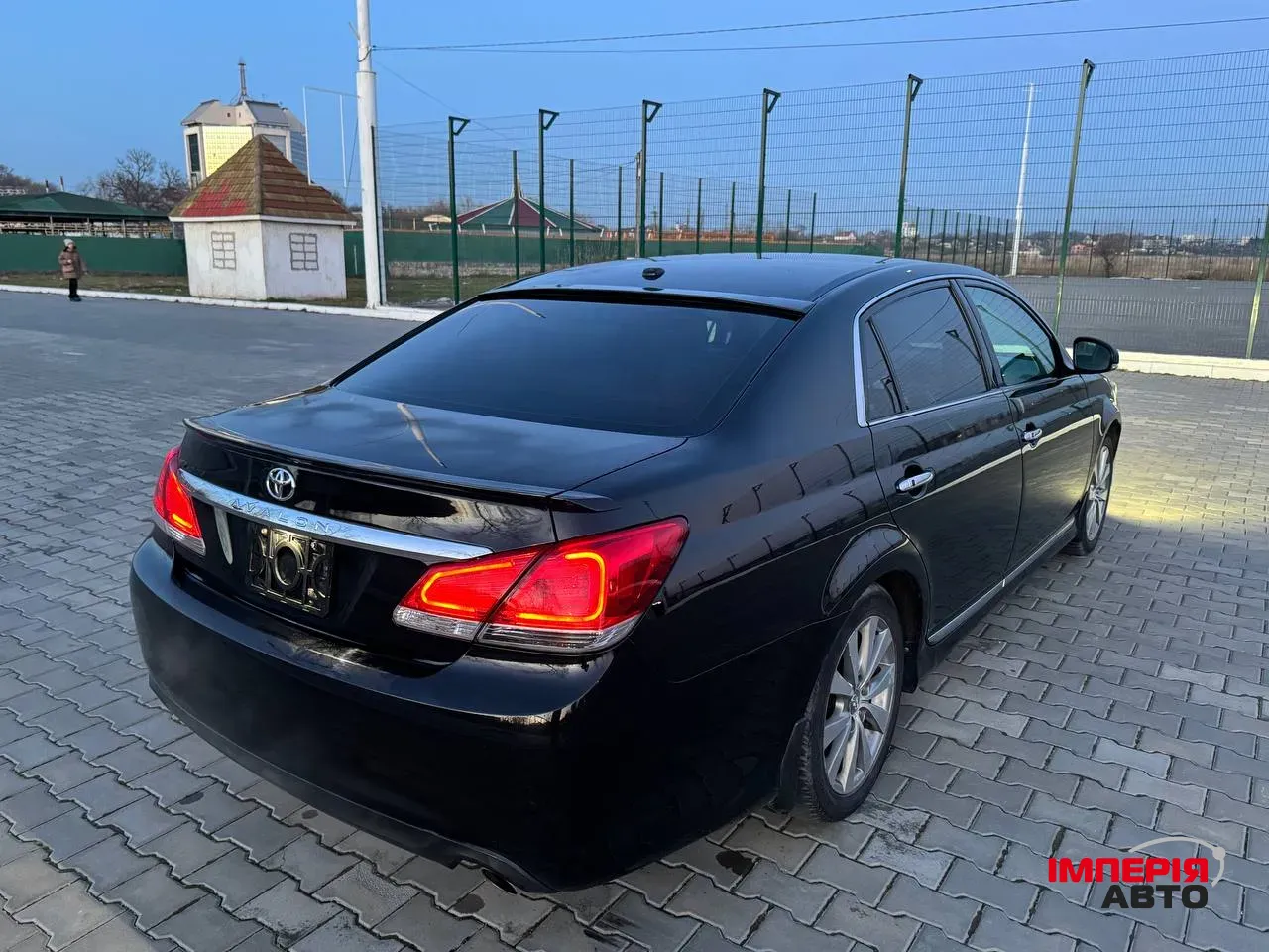 Toyota Avalon - фото 7