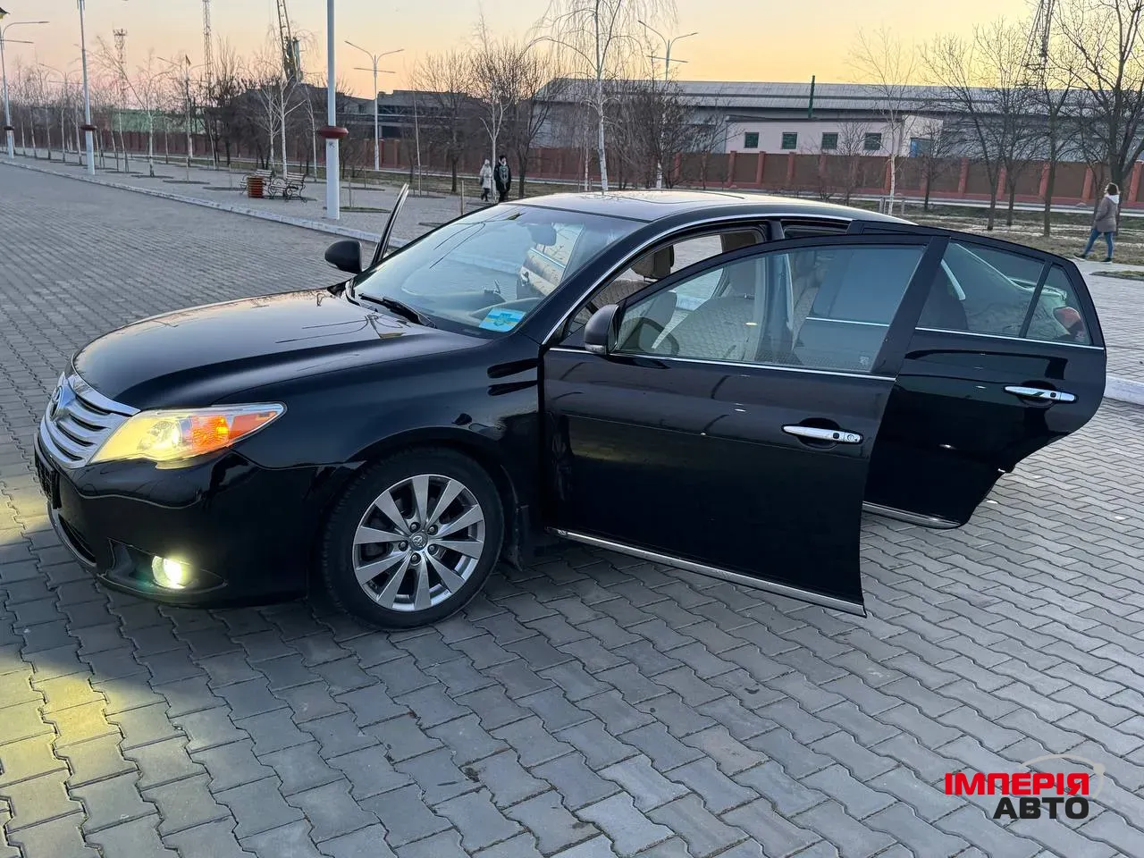 Toyota Avalon - фото 16