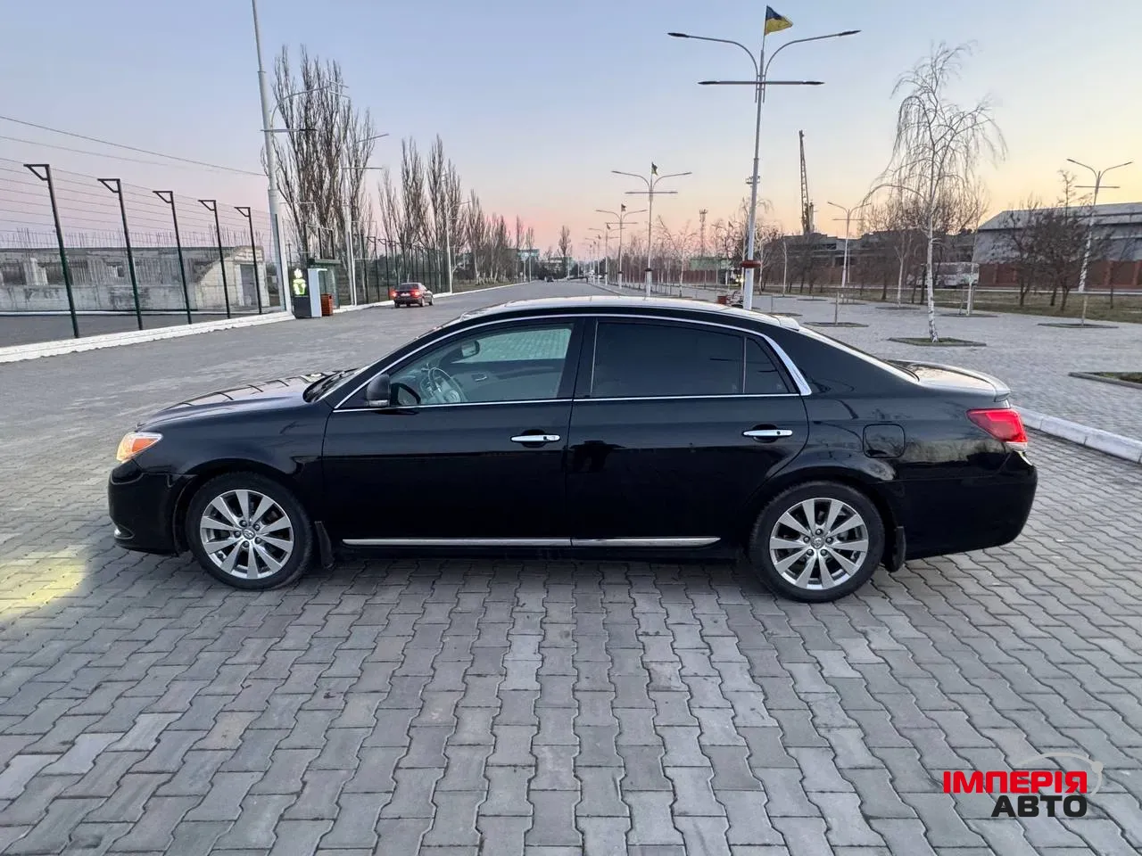 Toyota Avalon - фото 35