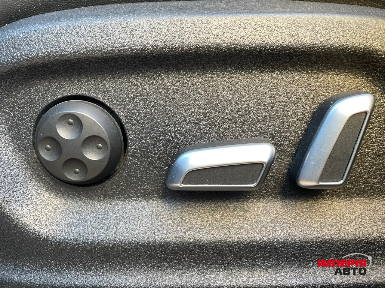 Audi Q5 - фото 35