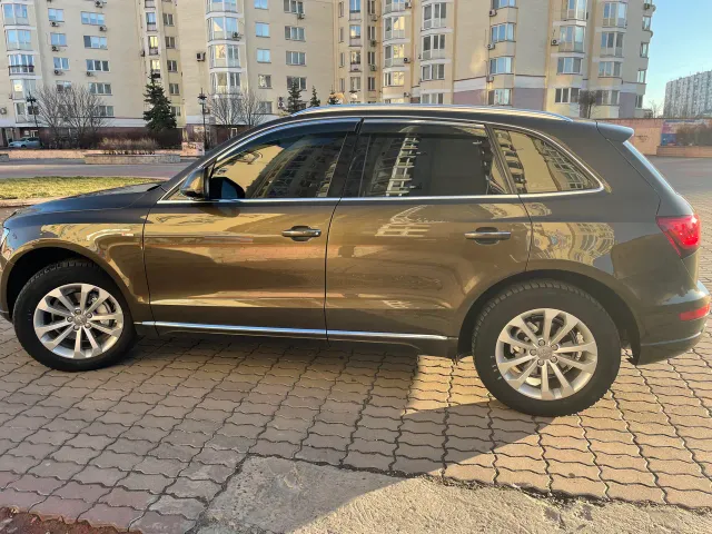 Audi Q5 - фото 5