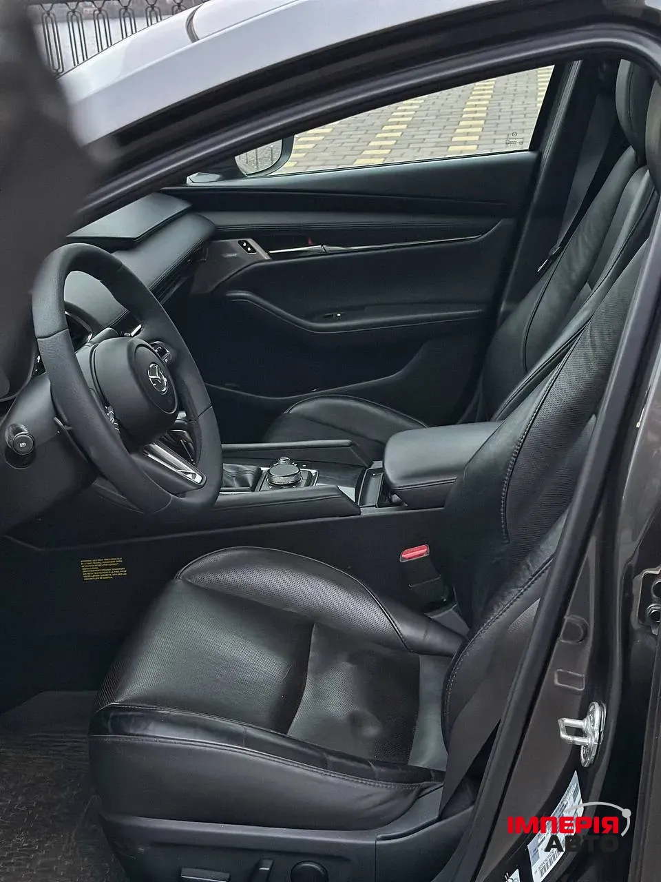 Mazda 3 - фото 13