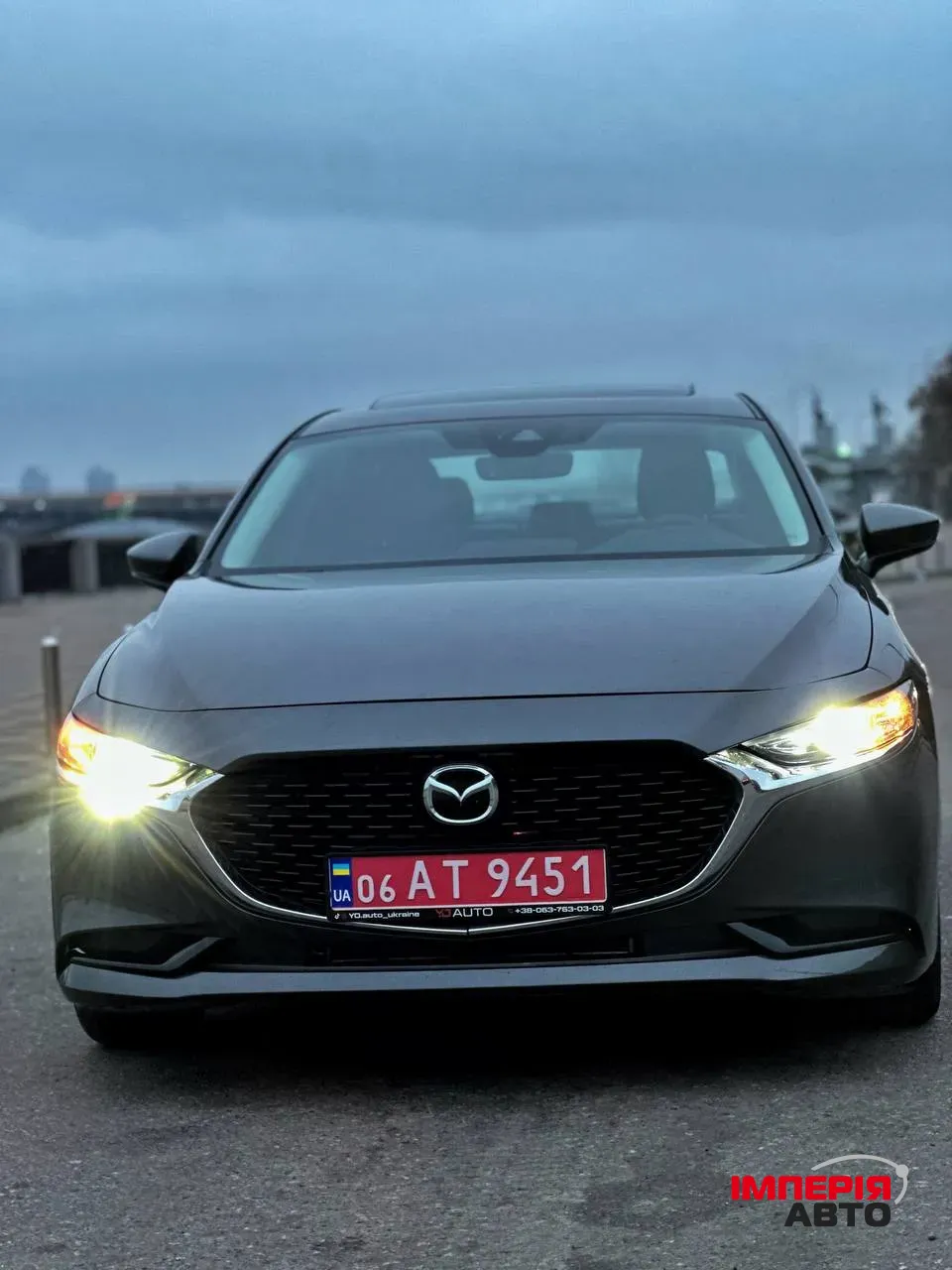 Mazda 3 - фото 2