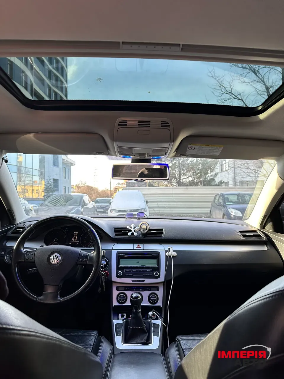 Volkswagen Passat - фото 7