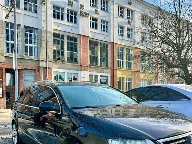 Volkswagen Passat - фото 1