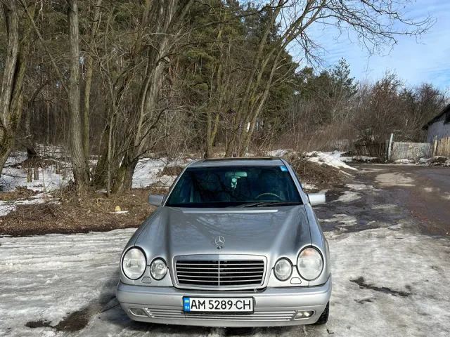 Mercedes-Benz E-Класс - фото 2