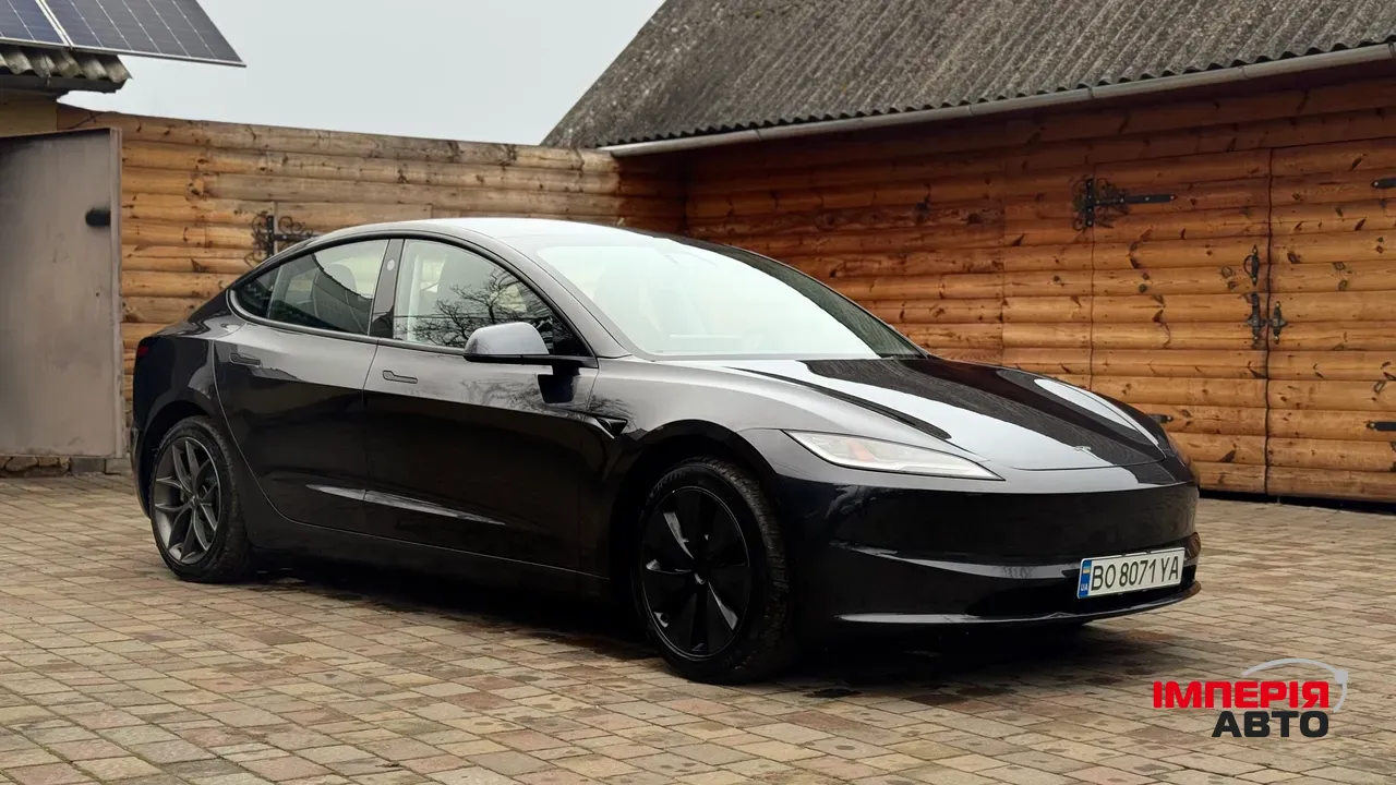 Tesla Model 3 - фото 2