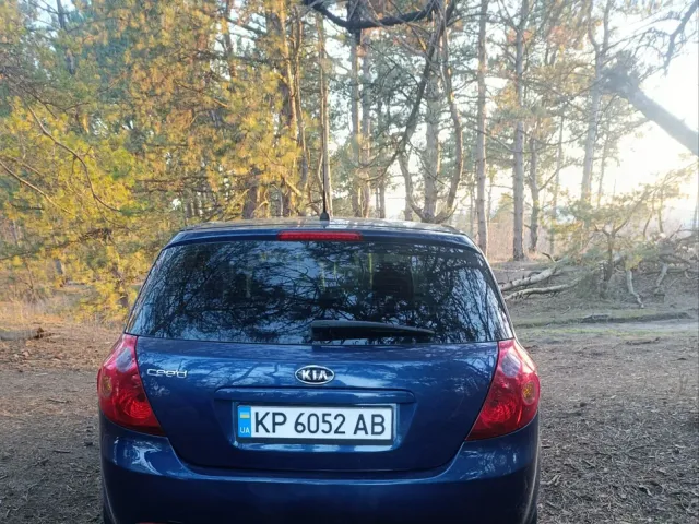 Kia Ceed - фото 2