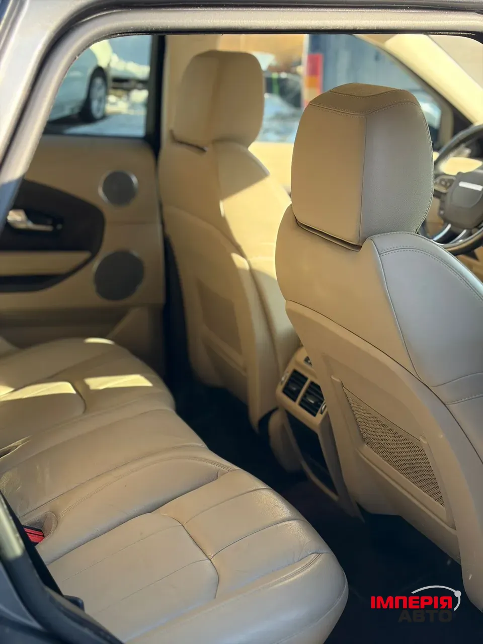 Land Rover Range Rover Evoque - фото 12