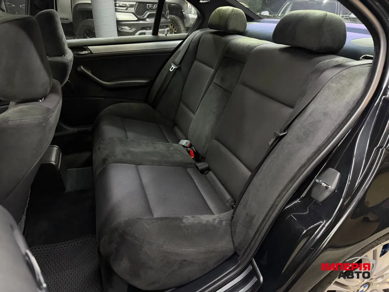 BMW 3 серії - фото 11