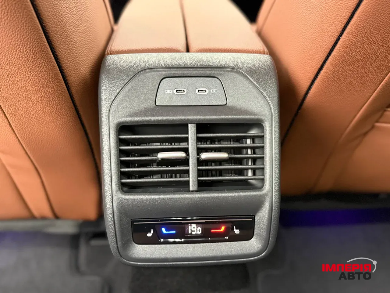 Skoda Superb - фото 18