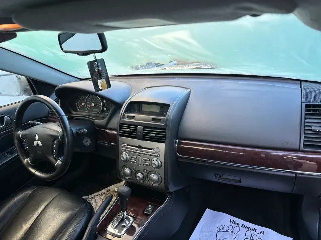 Mitsubishi Galant - фото 4