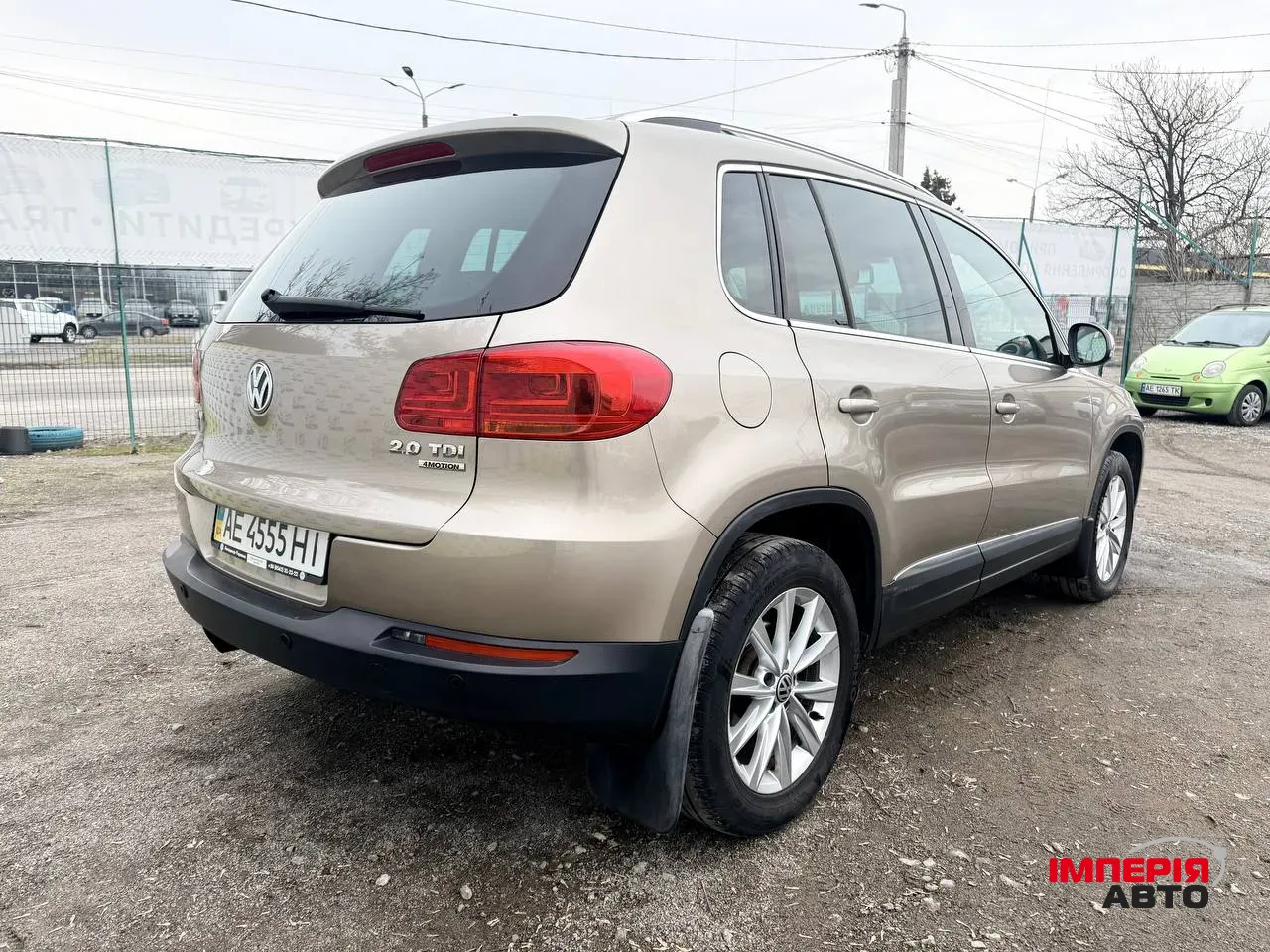 Volkswagen Tiguan - фото 6
