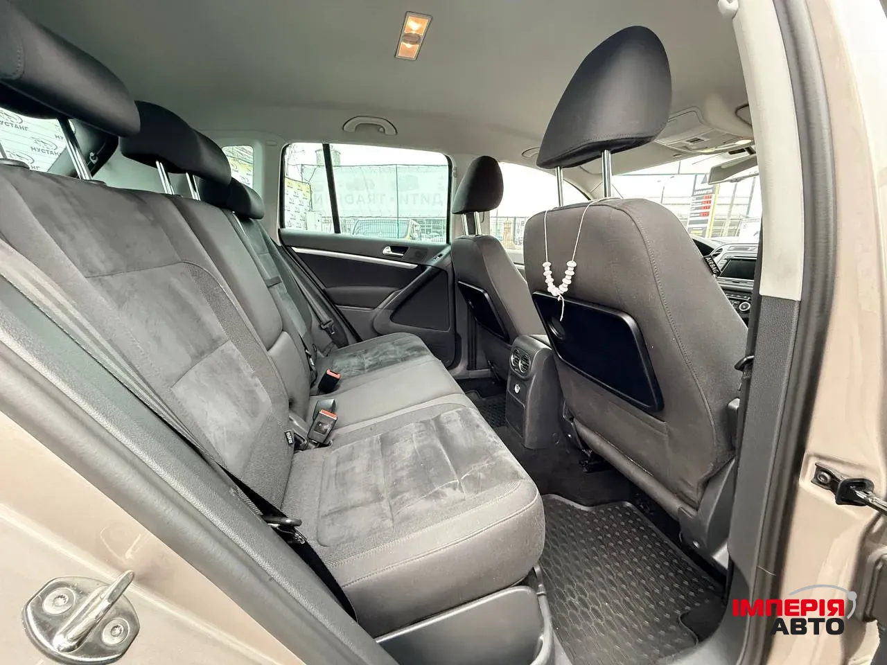 Volkswagen Tiguan - фото 24