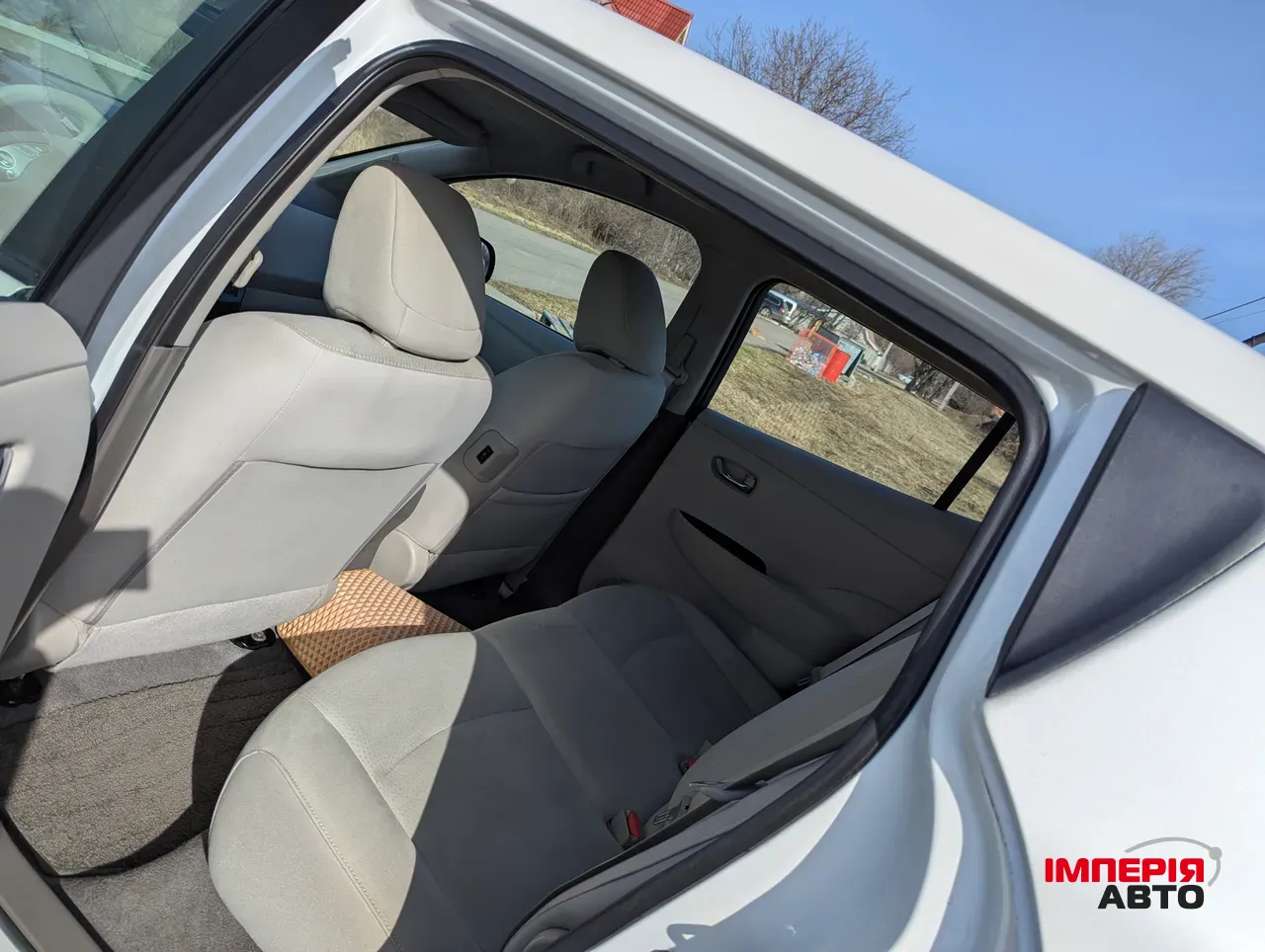 Nissan Leaf - фото 9