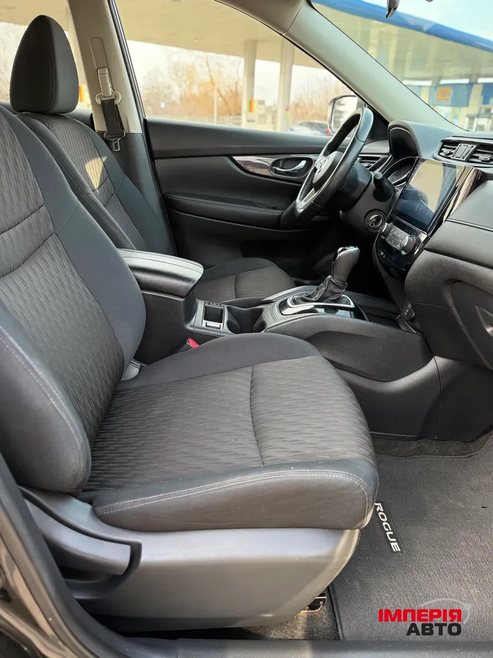 Nissan Rogue - фото 31