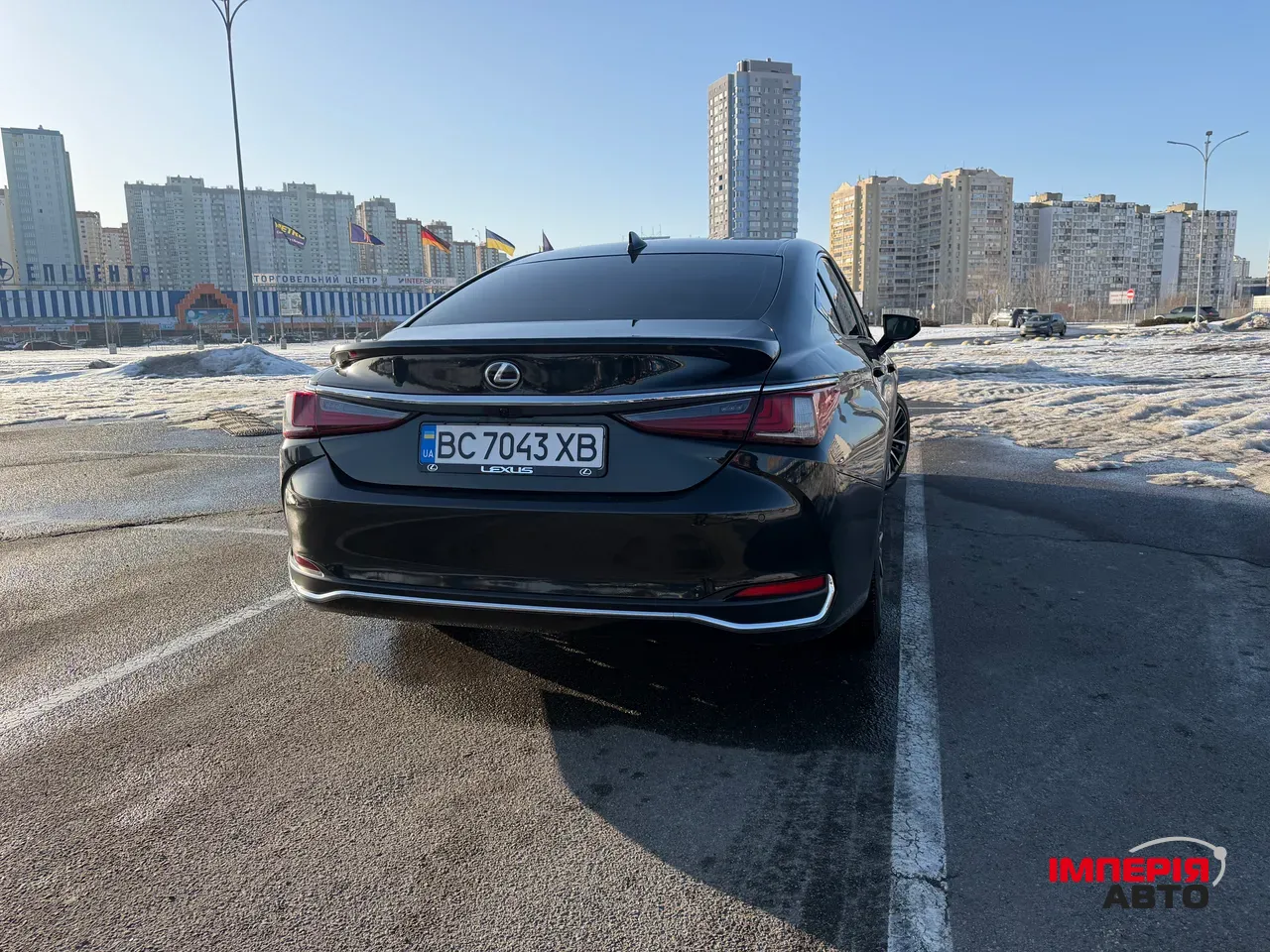 Lexus ES - фото 4