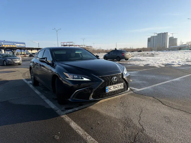Lexus ES - фото 3