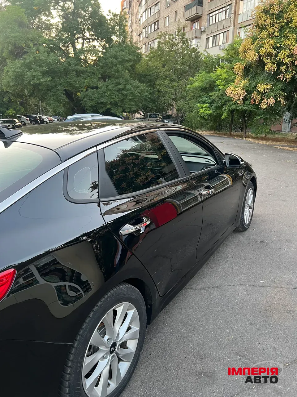 Kia Optima - фото 3