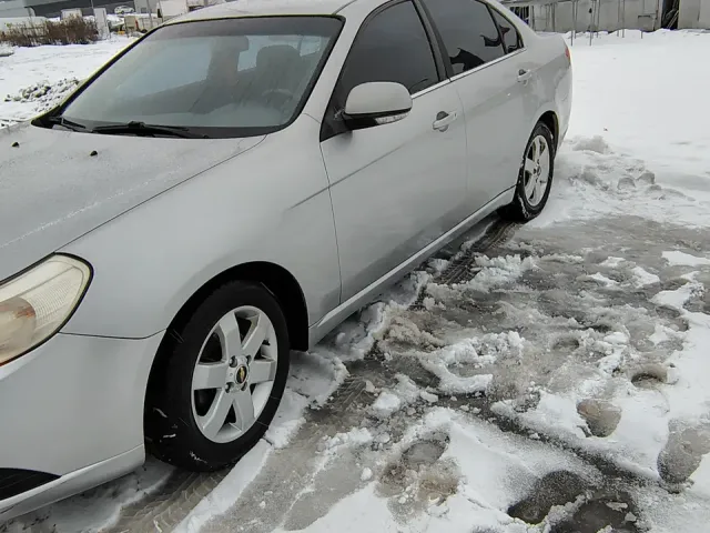 Chevrolet Epica - фото 2