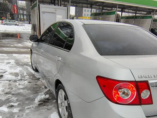 Chevrolet Epica - фото 4