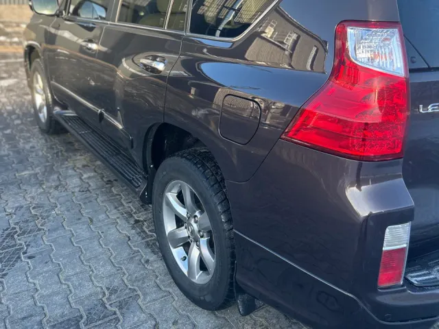 Lexus GX - фото 4
