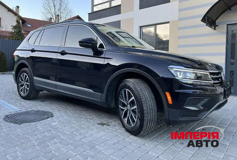 Volkswagen Tiguan - фото 4