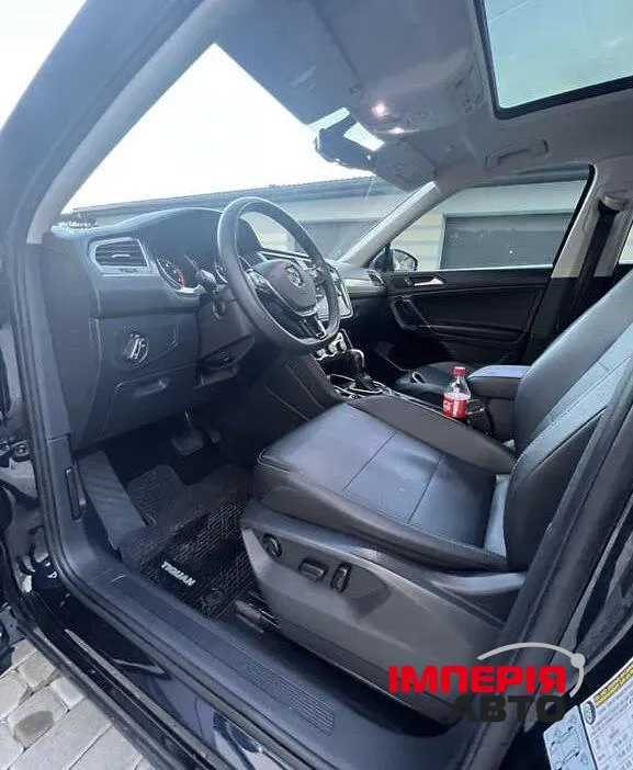 Volkswagen Tiguan - фото 7