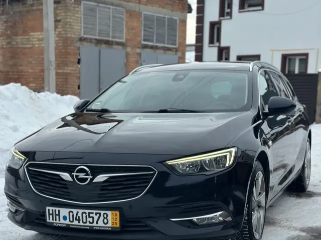 Opel Insignia - фото 4