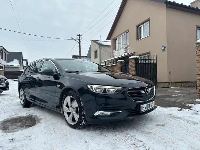 Opel Insignia - фото 2