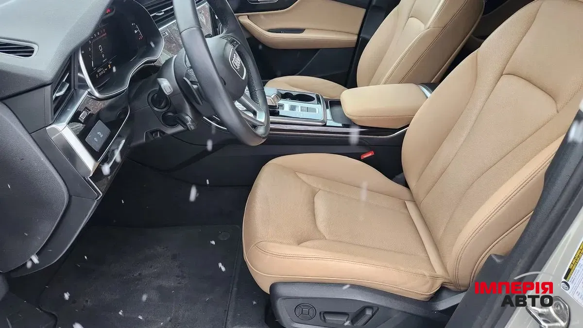 Audi Q7 - фото 6