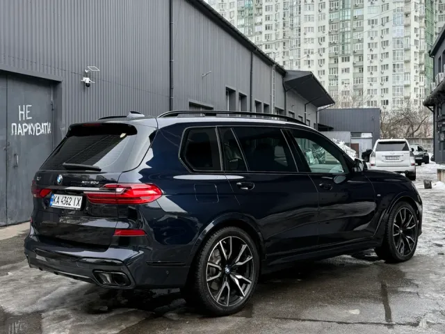 BMW X7 - фото 4
