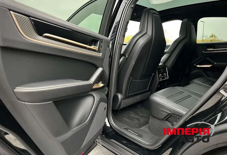 Porsche Cayenne - фото 18