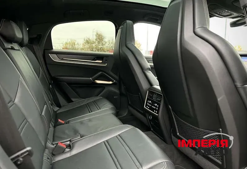 Porsche Cayenne - фото 20