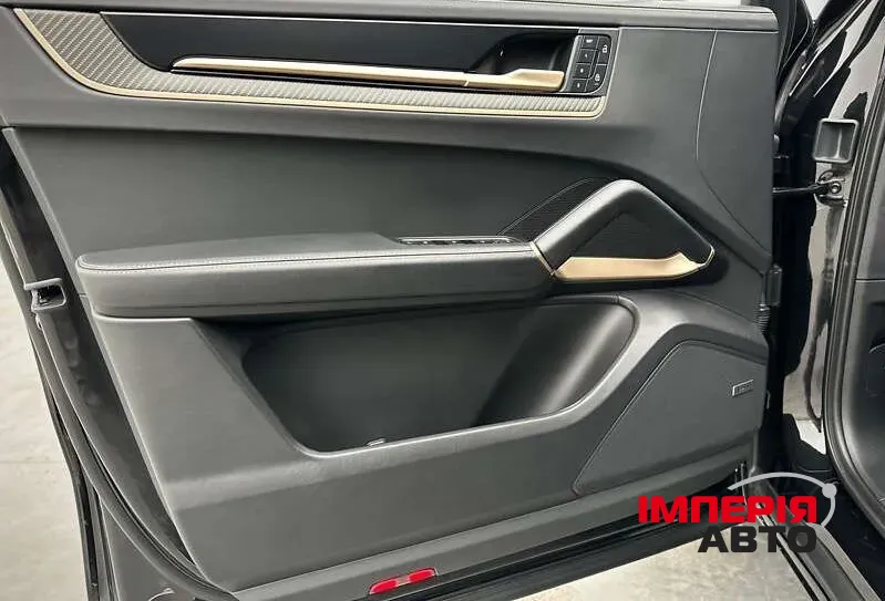 Porsche Cayenne - фото 14