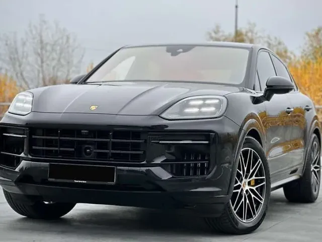 Porsche Cayenne - фото 1