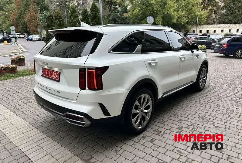 Kia Sorento - фото 4